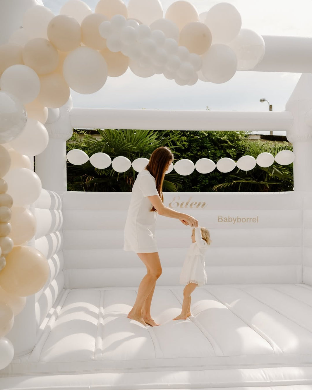 Spring Zet Personalisatie springkasteel - Zet je naam op het springkasteel! – Het ...
